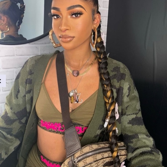 Forever Savage 2-PC  Set - Picture 8 of 8